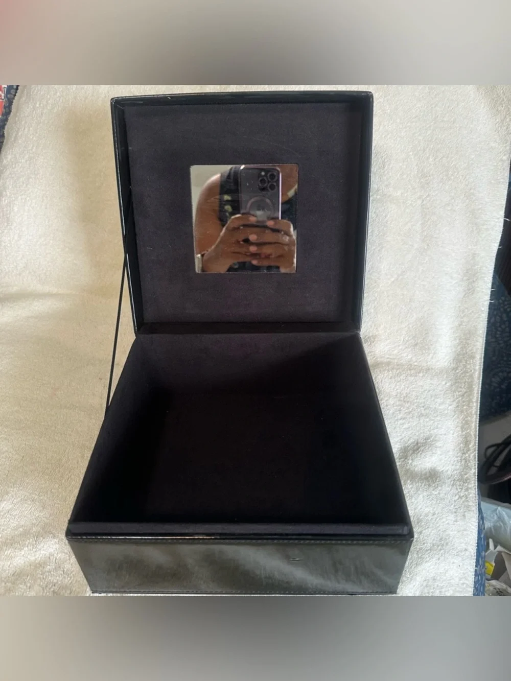 Jimmy Choo Parfums Black Patent Jewelry Box Vanity Case Makeup Mirror Storage